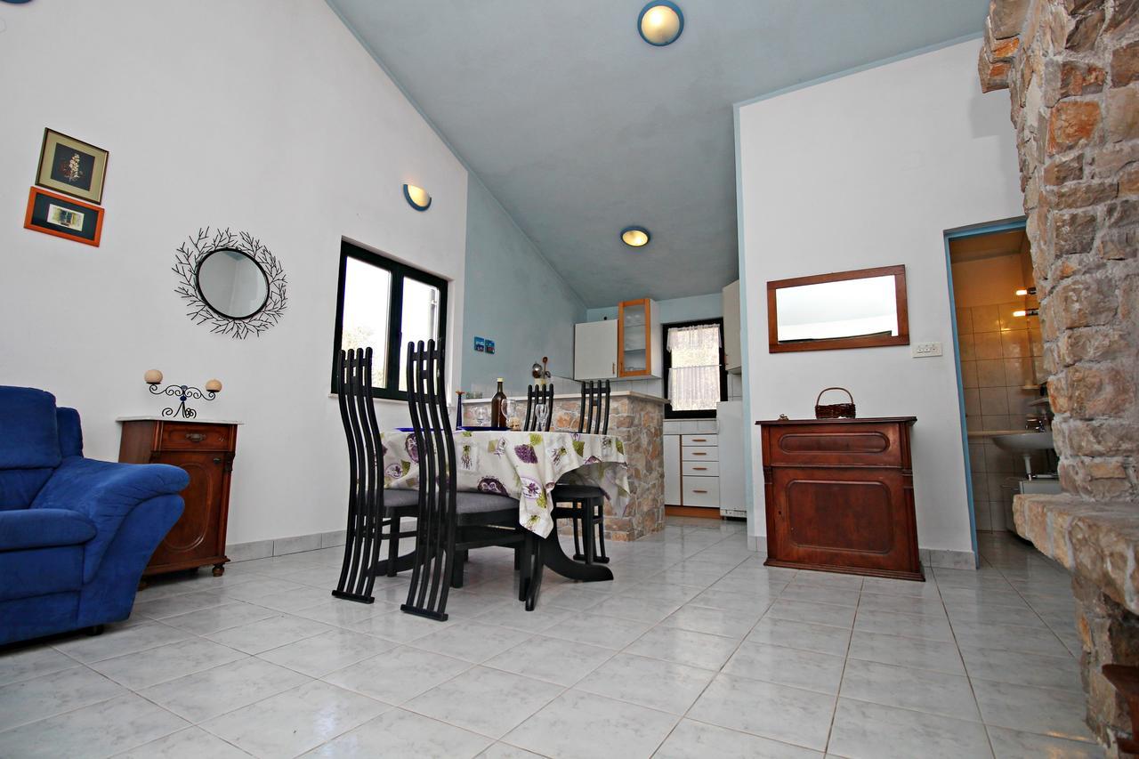 Guest House Beverin Сали Екстериор снимка